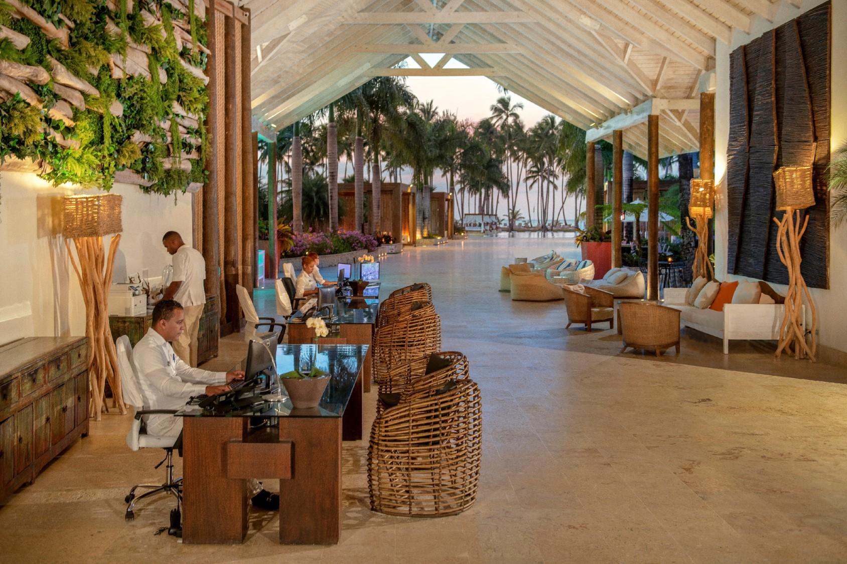 Viva V Samana By Wyndham, A Trademark Adults All Inclusive Las Terrenas Ngoại thất bức ảnh Lobby at the Hard Rock Hotel & Casino Punta Cana
