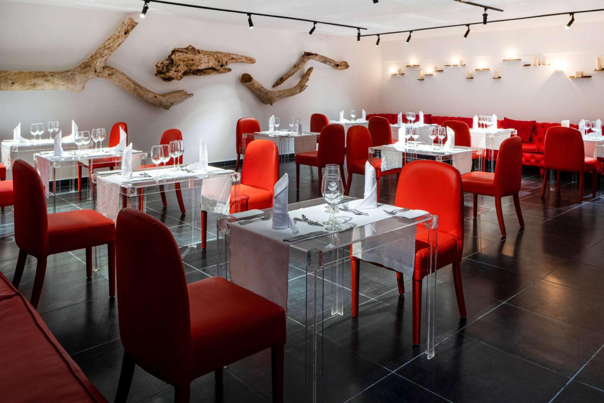 Viva V Samana By Wyndham, A Trademark Adults All Inclusive Las Terrenas Ngoại thất bức ảnh Restaurant "La Table d'Augusto"